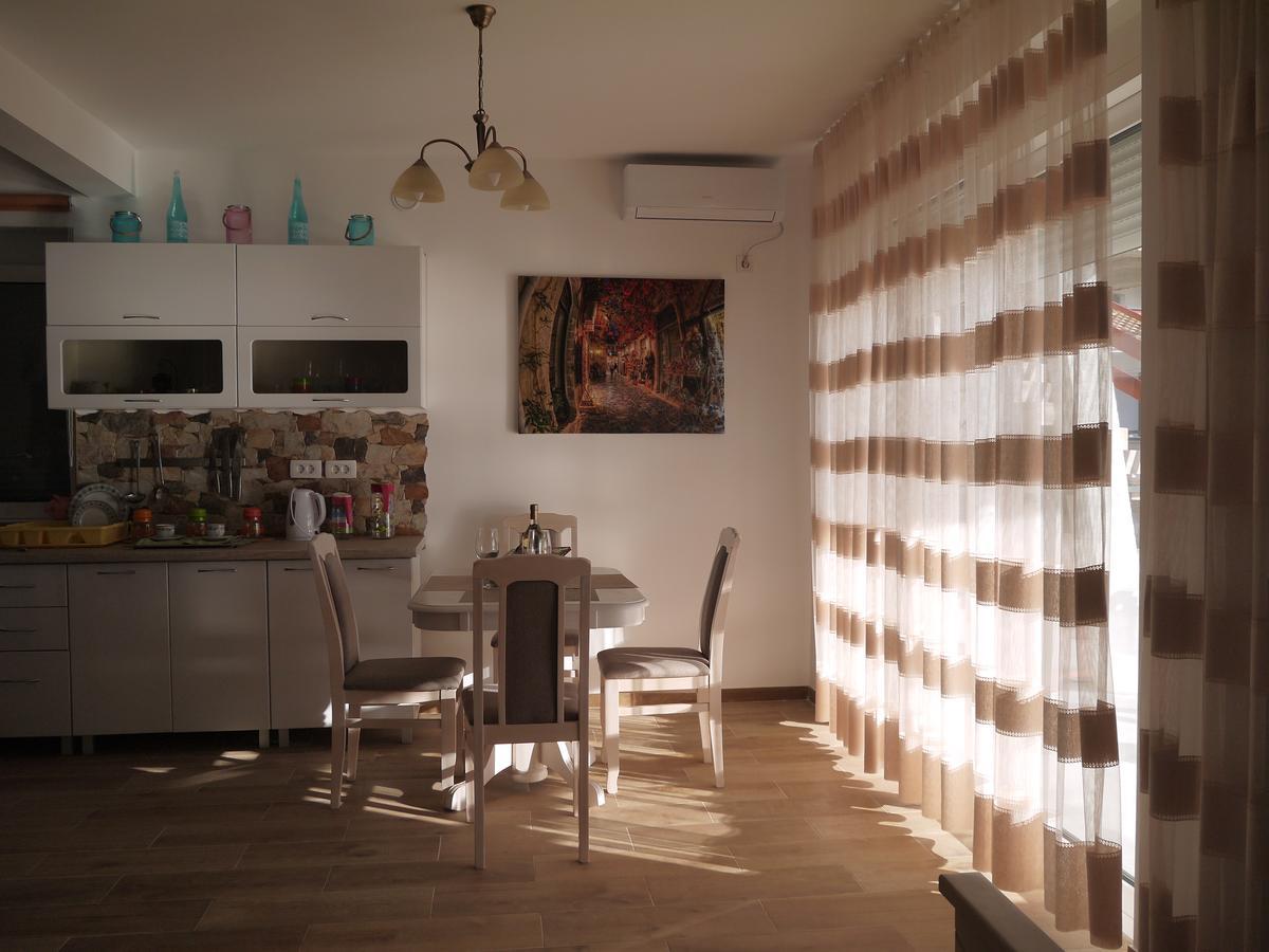 Crystalsky Apartamento Dobra Voda Exterior foto
