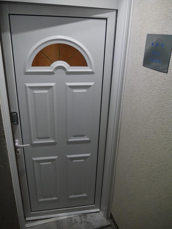 Crystalsky Apartamento Dobra Voda Exterior foto